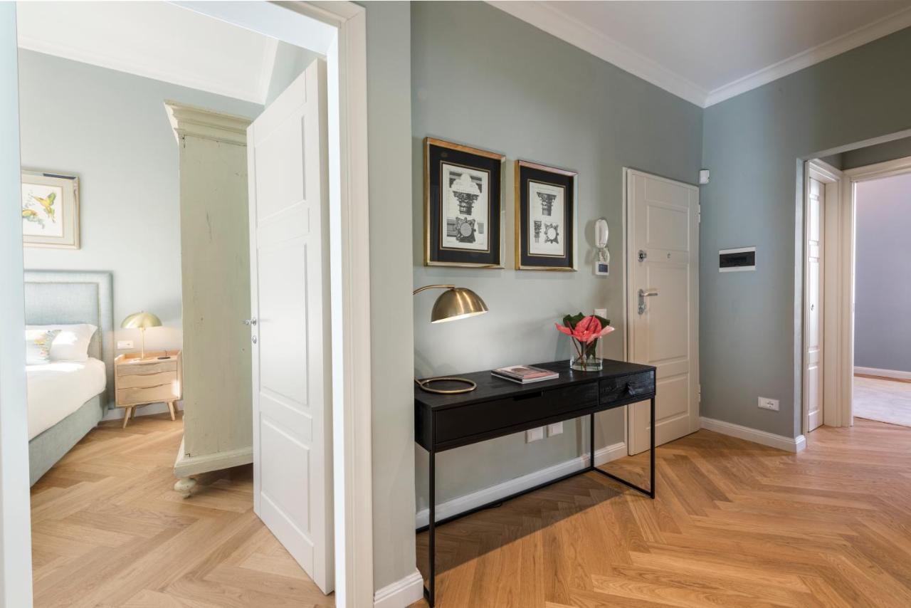 Dimora San Frediano, Oltrarno's Gem With Patio Apartamento Florencia