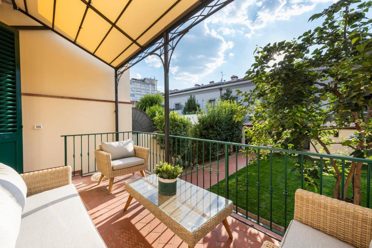Dimora San Frediano, Oltrarno's Gem With Patio Apartamento Florencia